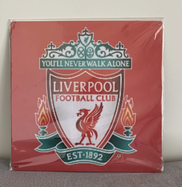 Metallist seinapilt Liverpool