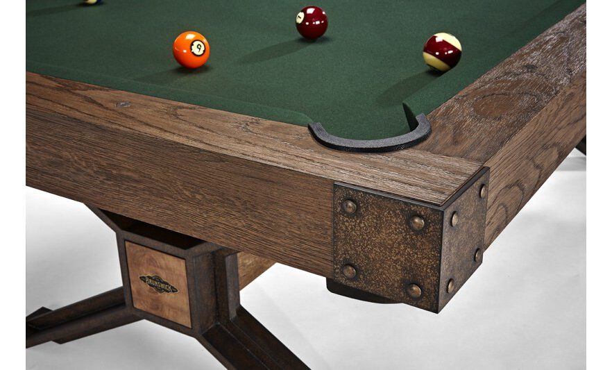 70477-dameron-8-ft-nutmeg-pool-table-brunswick-detail-1