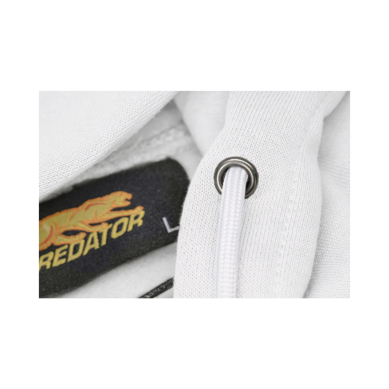 Predator pusa valge